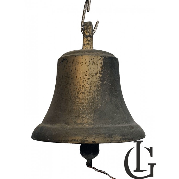 Antigua campana de bronce